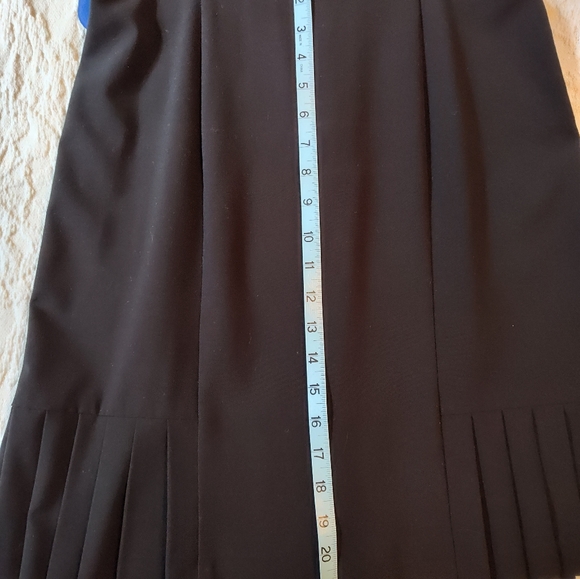 Black East 5th Skirt Size 10 - Picture 2 of 6